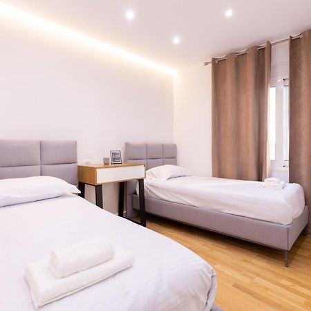 Exclusive 2 Bedrooms Apartment Тирана Экстерьер фото